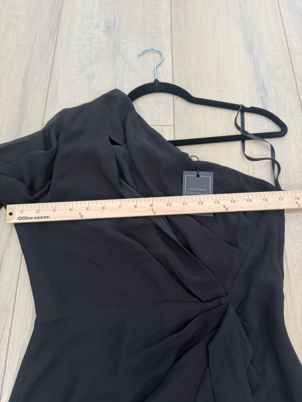 One-Shoulder Black Ruffle Dress - Picture 6 of 7